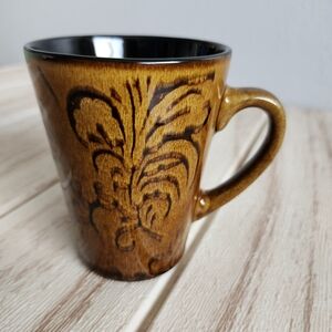 Vintage-style ceramic coffee mug, Brown painted, half tone on tone. Floral Desig